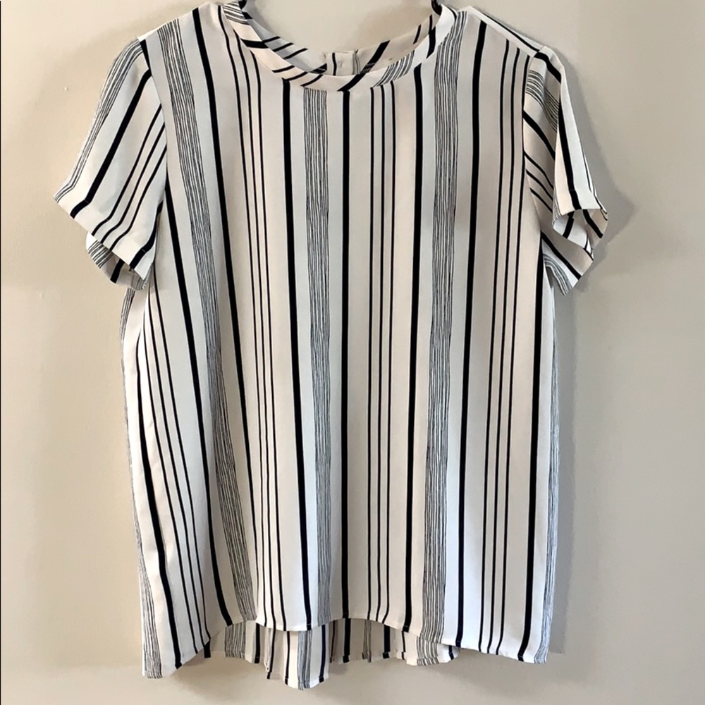 Women’s loft dress shirt